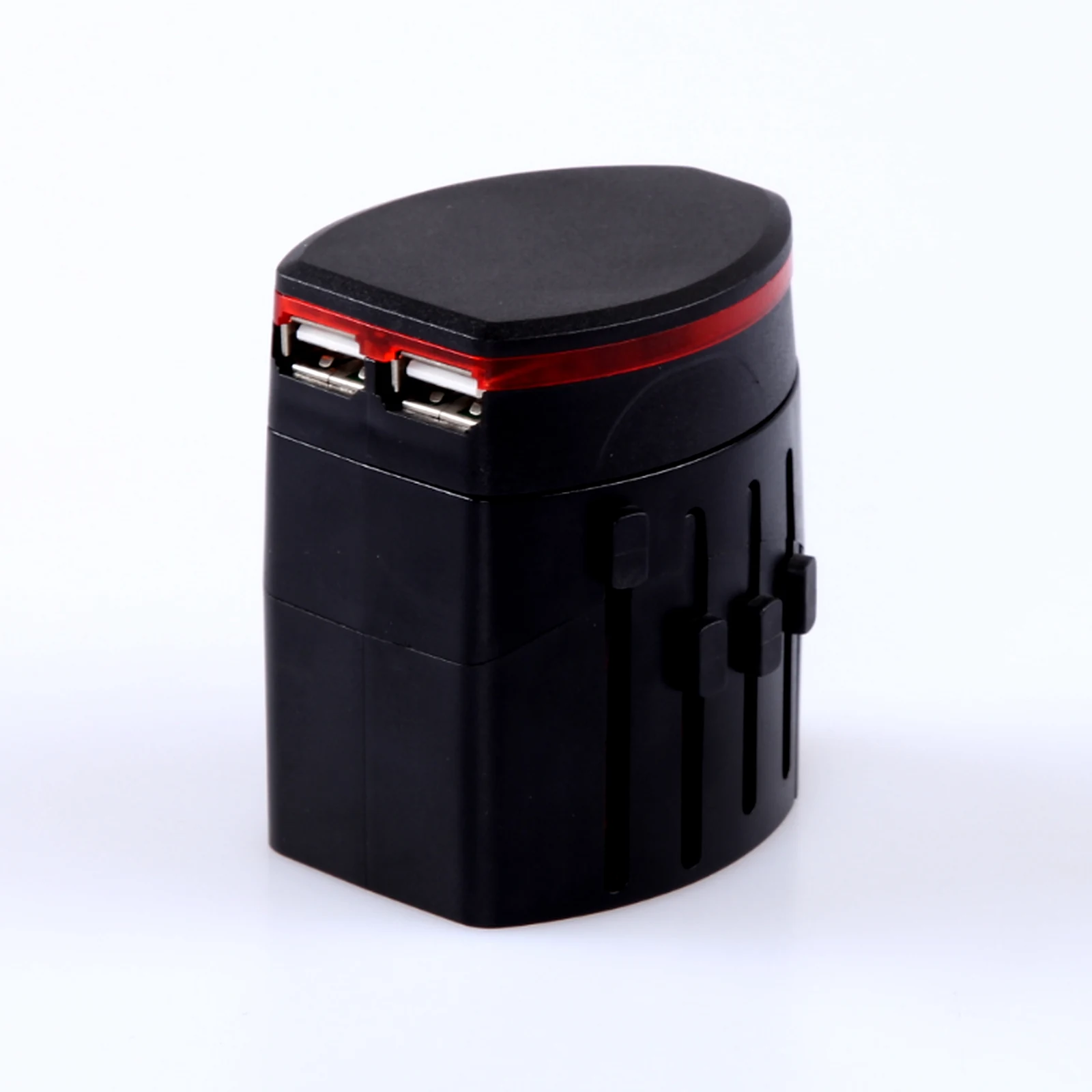 محول كهربائي عالمي بمنفذي USB 1A