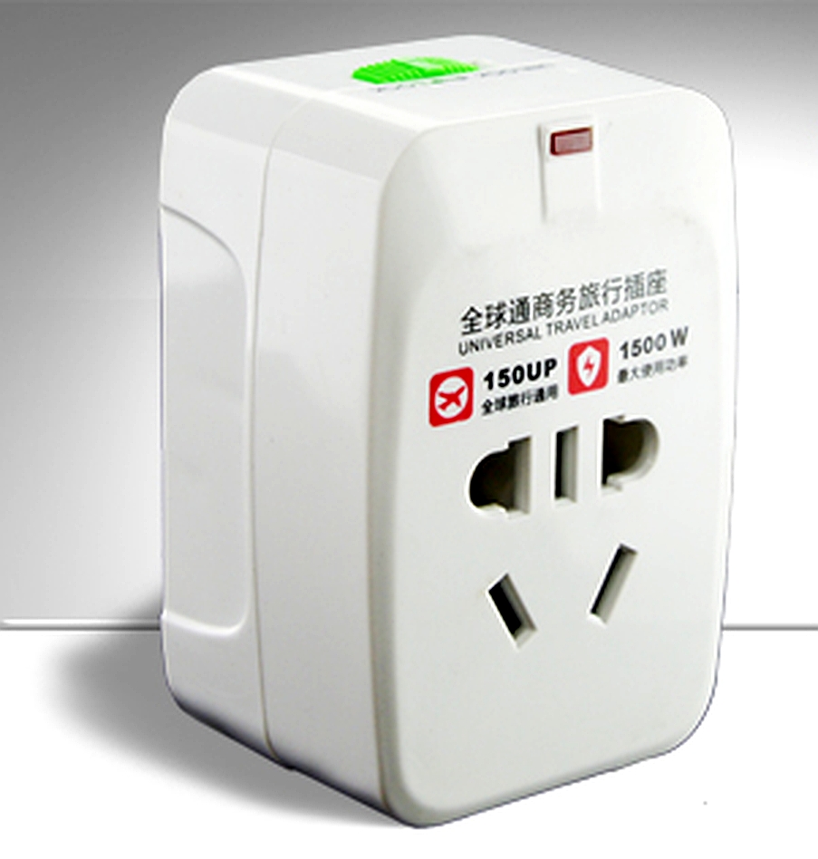 محول كهربائي عالمي نحاسي للسفر